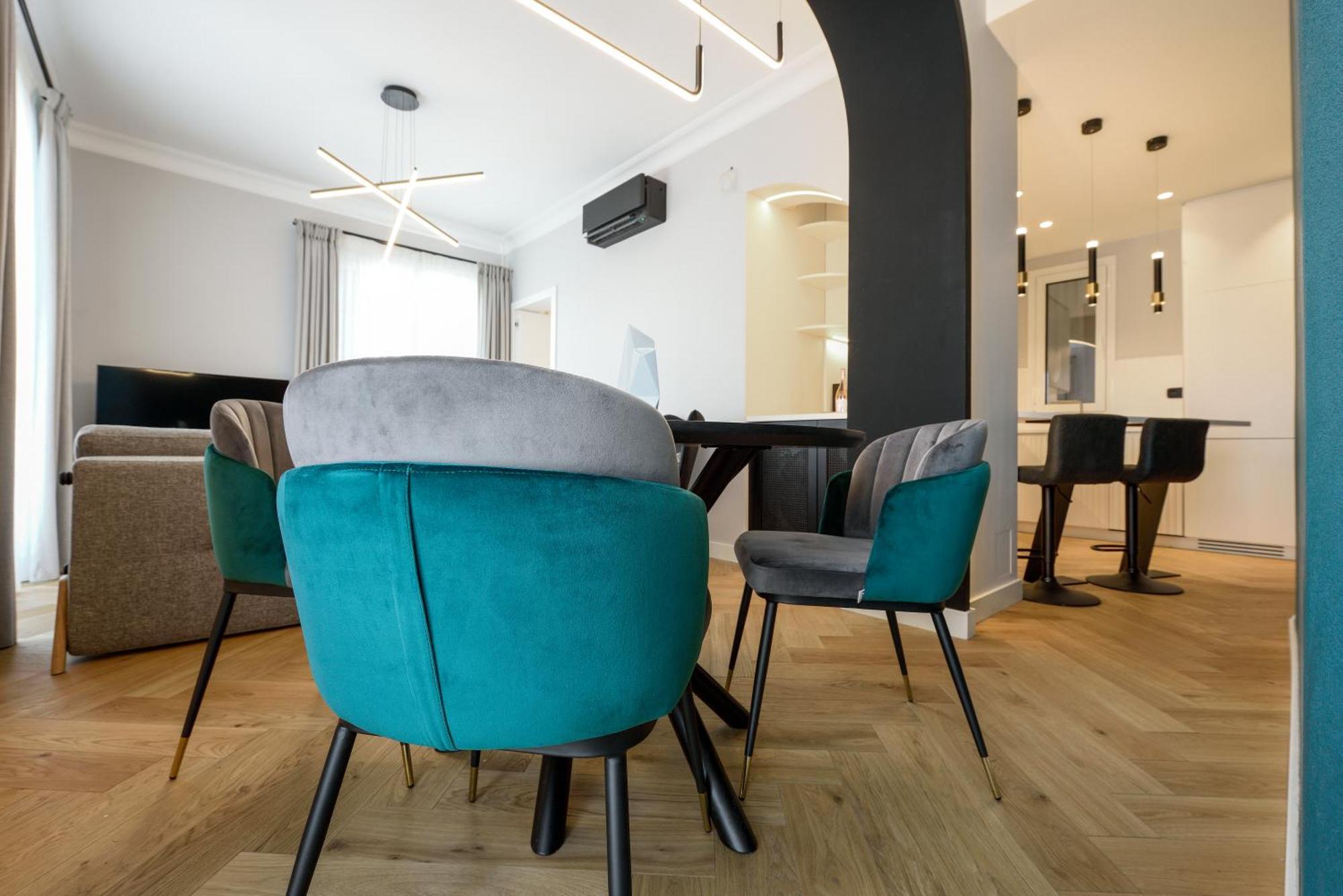 King Apartment Thessaloniki By Luxlikehome Selanik Dış mekan fotoğraf
