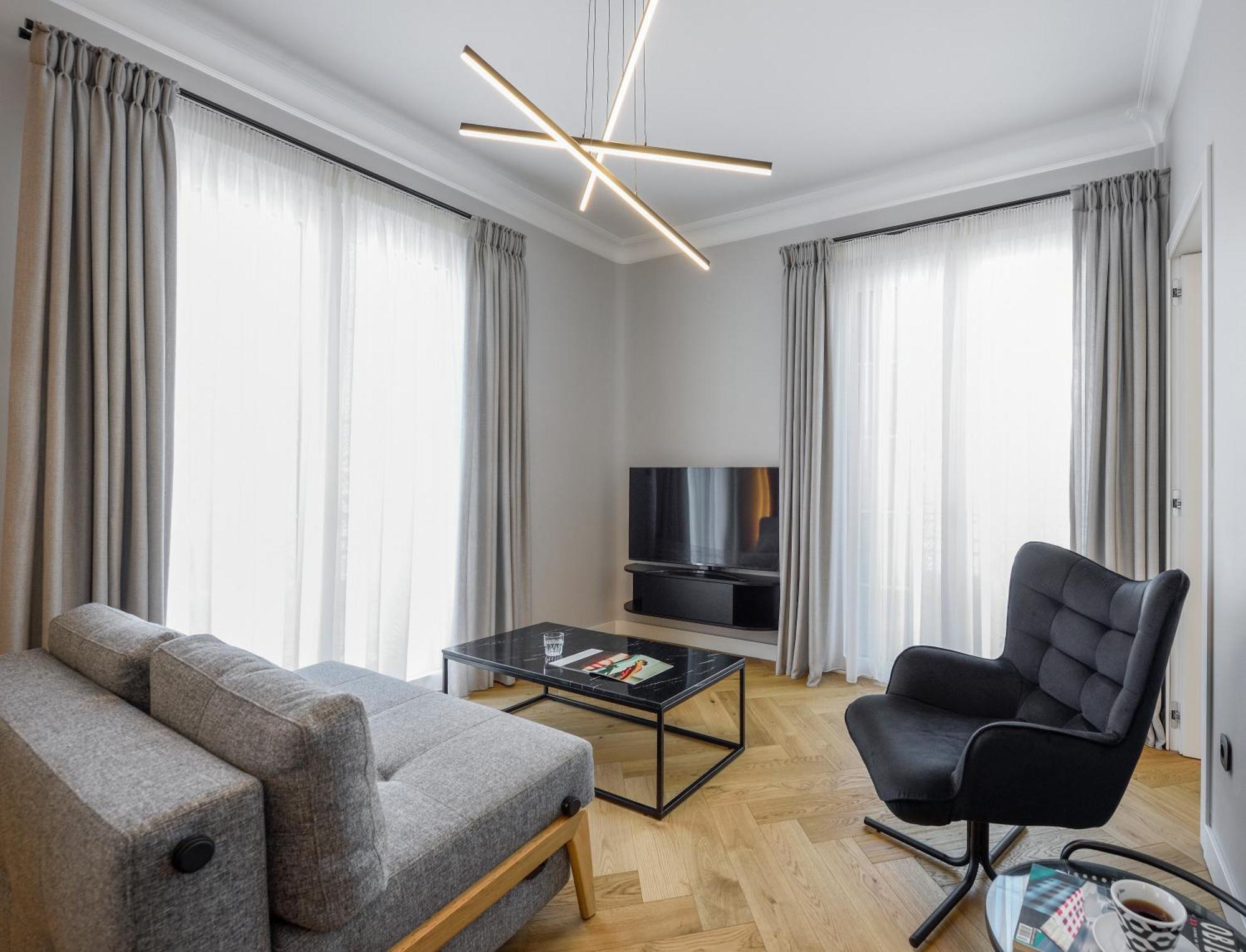 King Apartment Thessaloniki By Luxlikehome Selanik Dış mekan fotoğraf