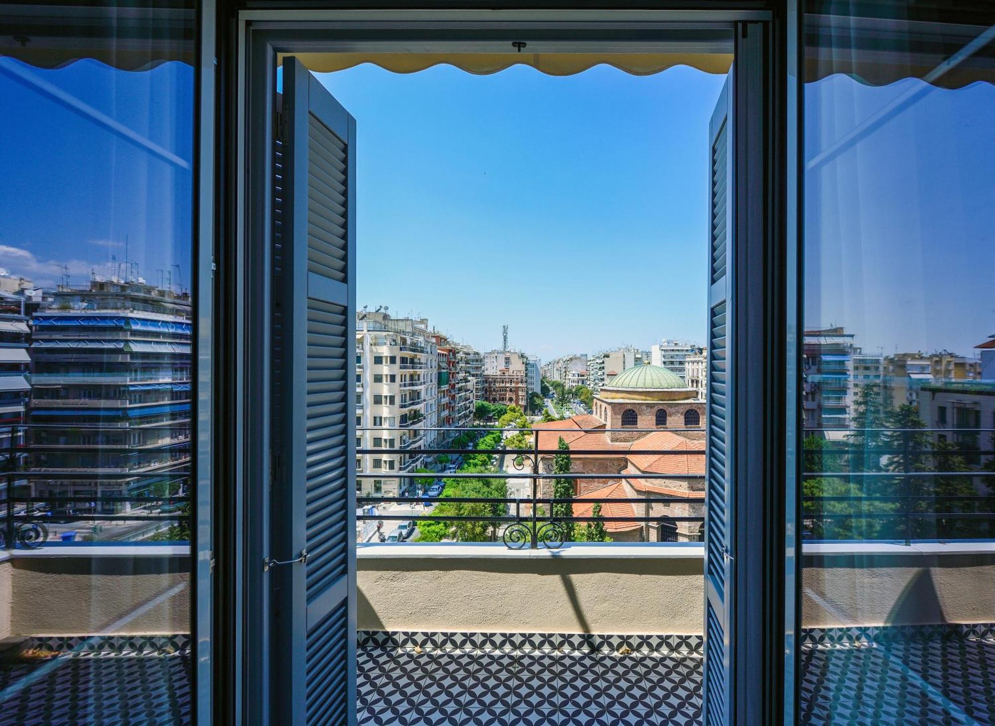 King Apartment Thessaloniki By Luxlikehome Selanik Dış mekan fotoğraf