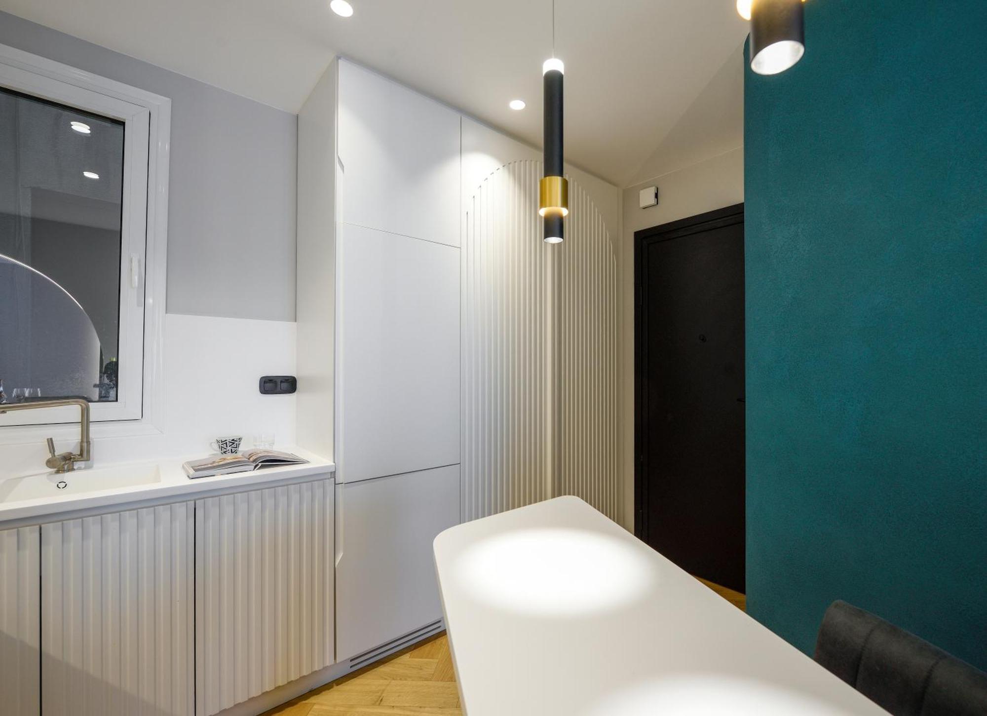 King Apartment Thessaloniki By Luxlikehome Selanik Dış mekan fotoğraf